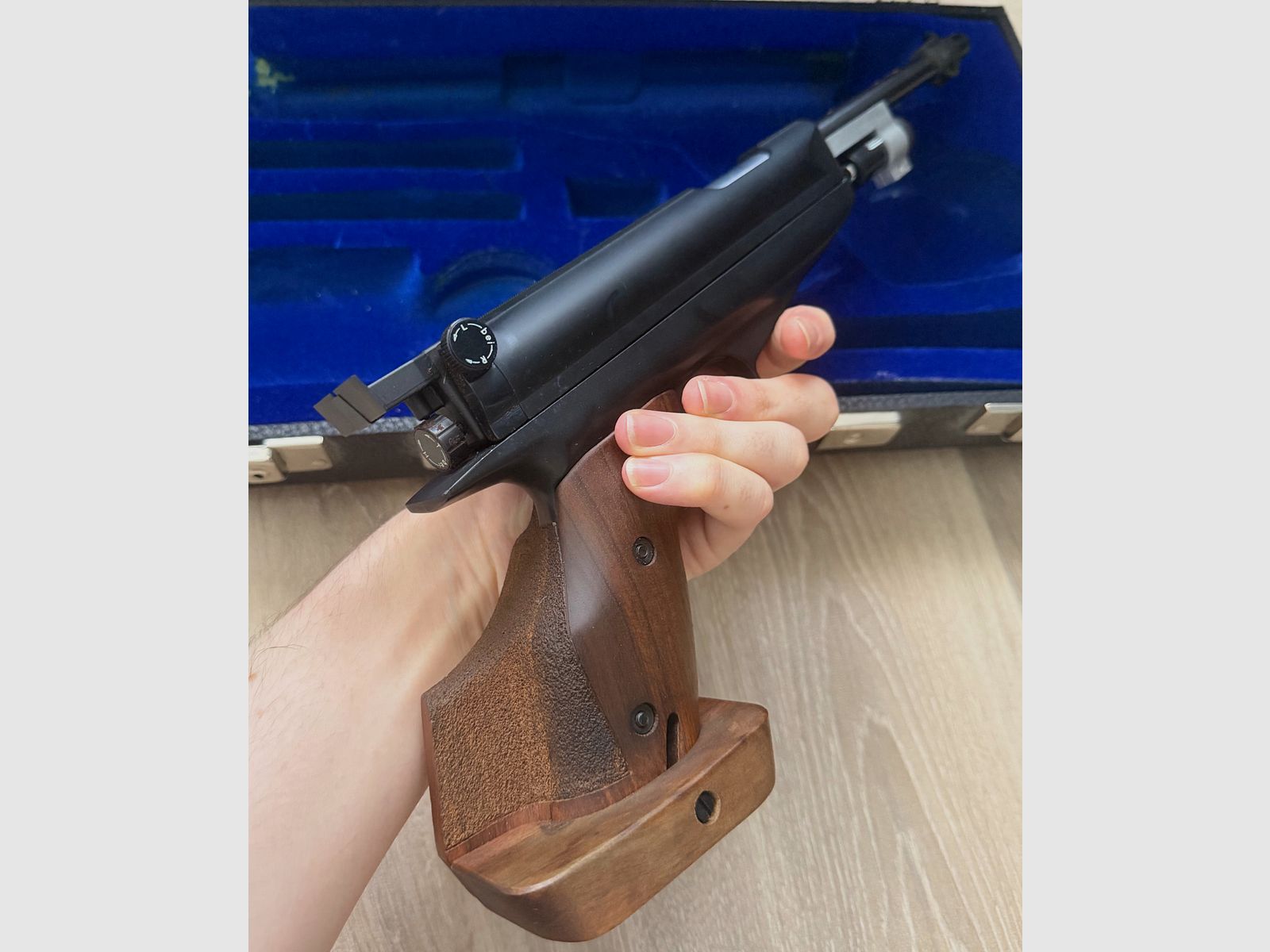 Feinwerkbau Mod. 65 cal 4,5mm en estado como nuevo