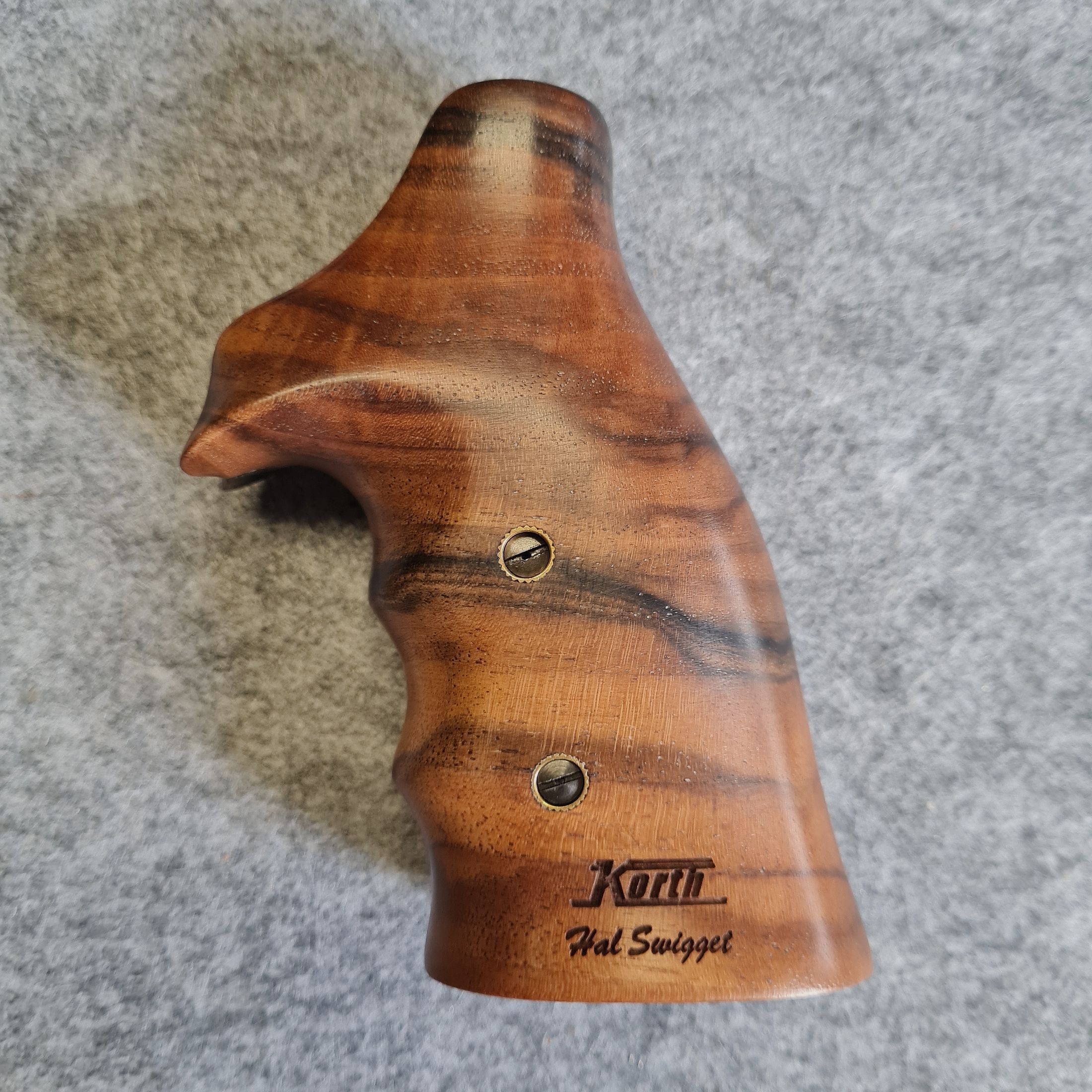 Korth Hal Swigget Revolver Griffschalen