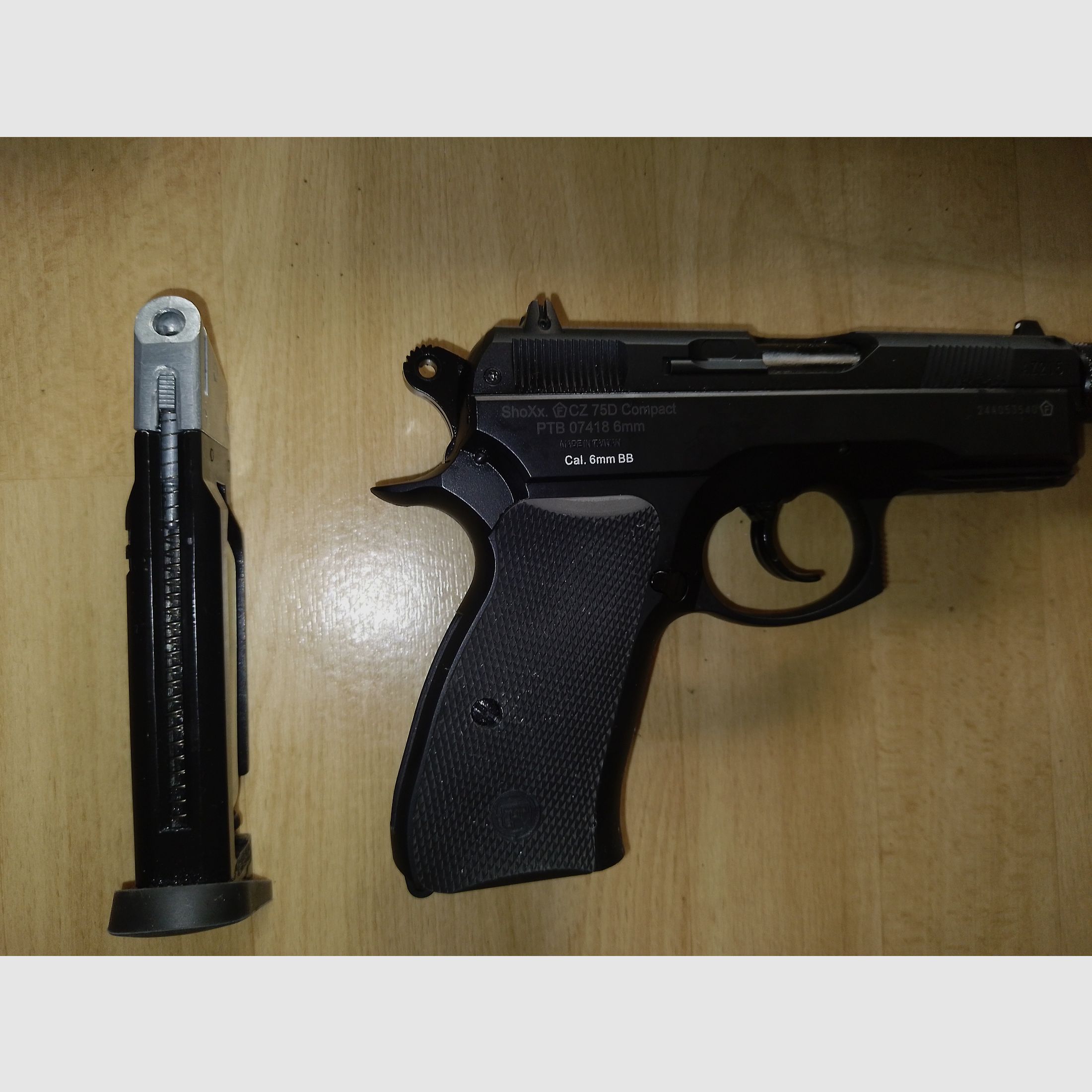 CZ 75 D Compact CO2 