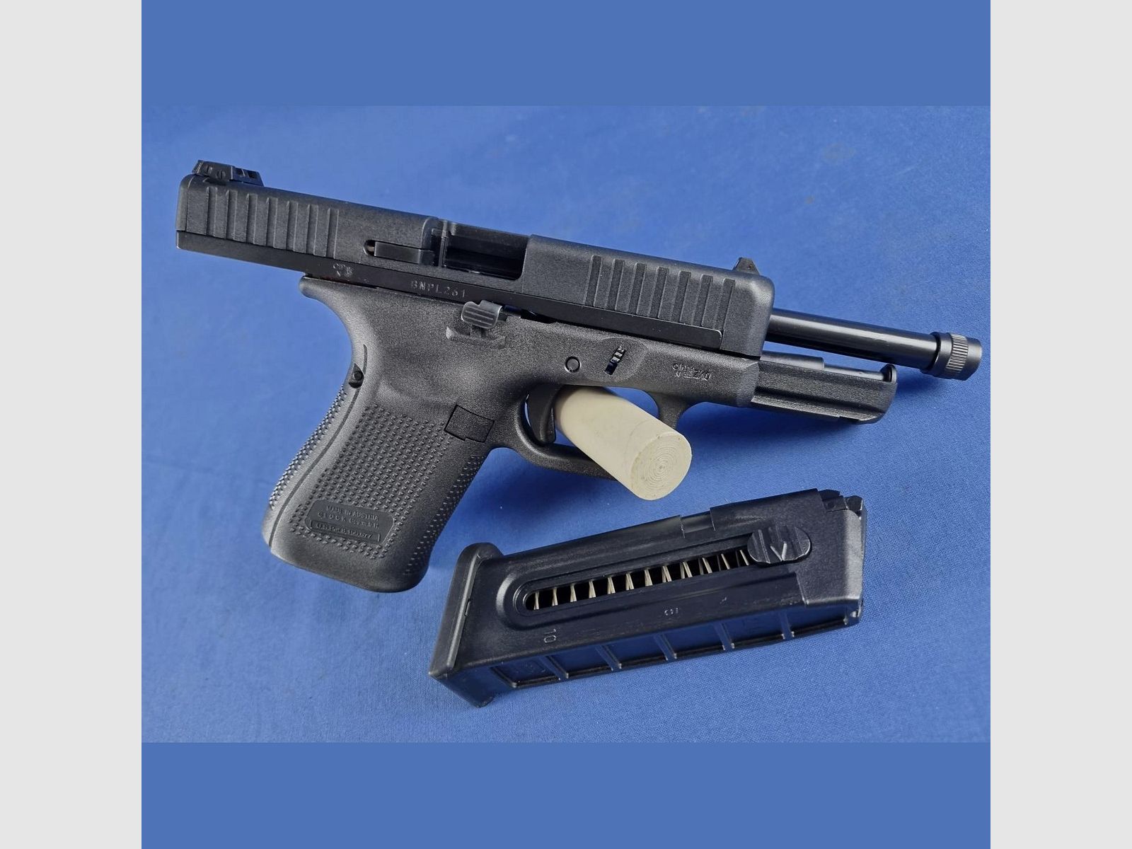 Glock 44 GEN5 FS mit Gewindelauf M9x0,75 Kal. .22lr, Bild 3 von 3