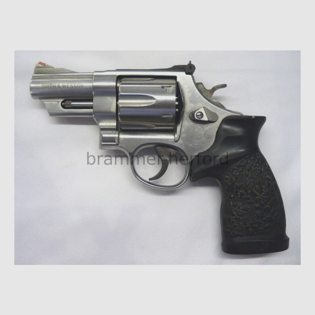 Smith & Wesson	 629-5