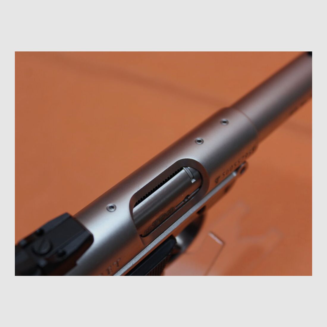 Ruger Ha.Pistole .22lr Ruger MARK IV Target Stainless THR 5,5" Lauf/ Gewinde 1/2-28 (.22lfB/.22L.R. MK4)