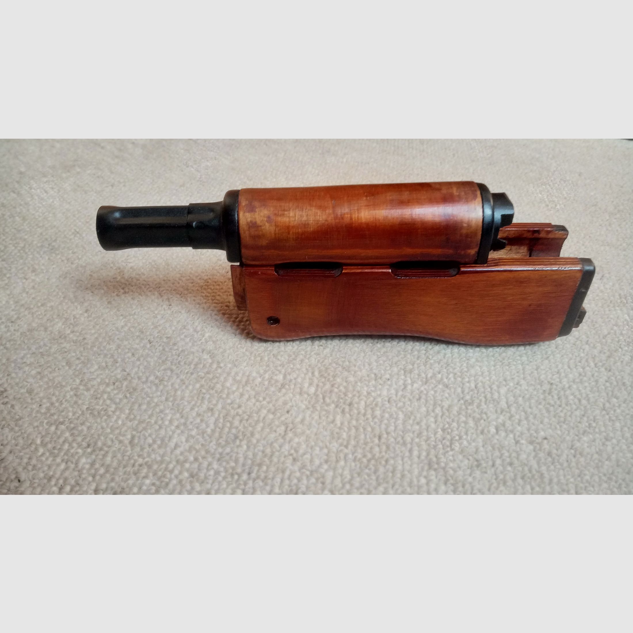 Original russischer RPK-74 Griff & Handschutz aus Schichtholz eingepasst für AK  und mit Gasrohr (AK74 / AK-100 / Saiga / Yunker 2/3/4)
