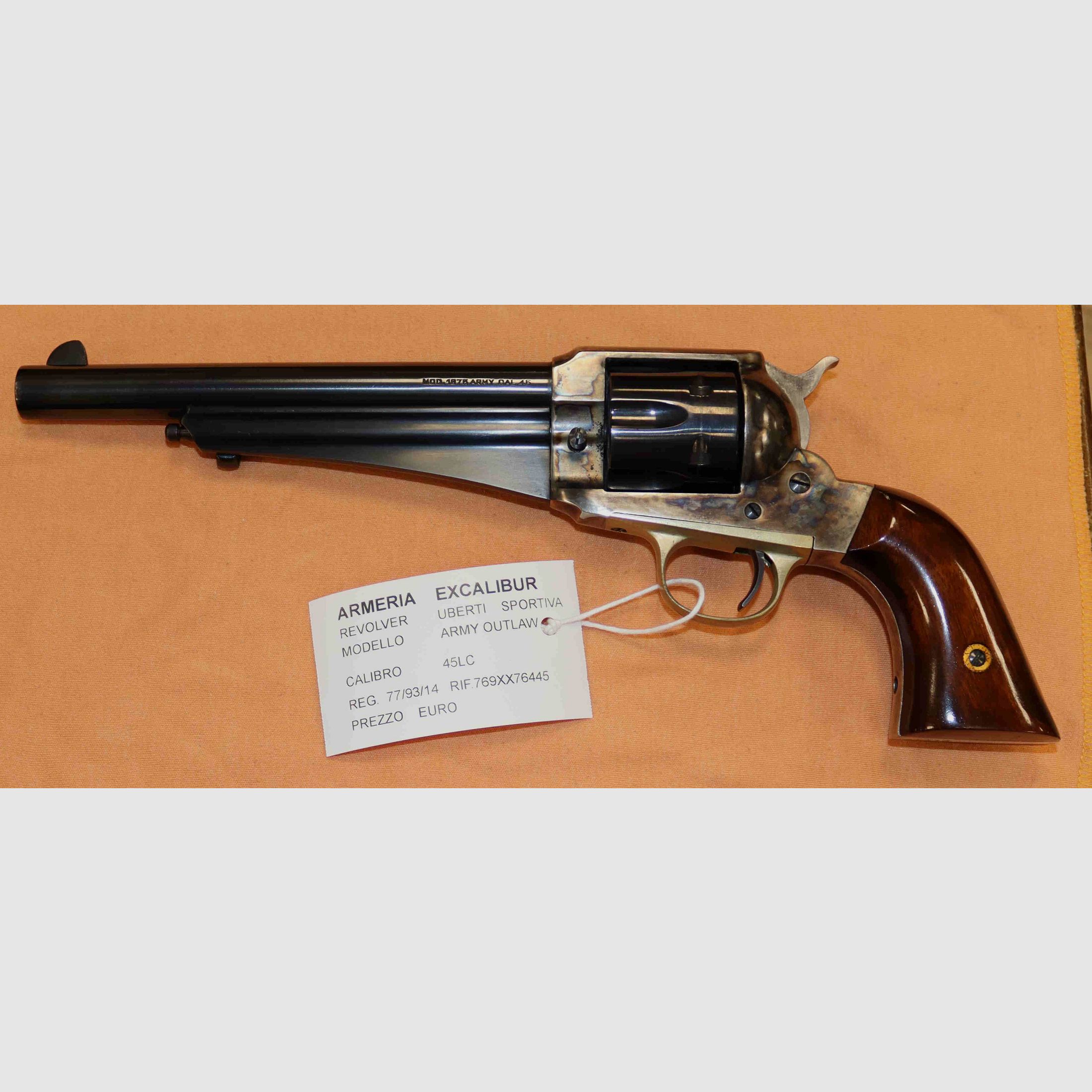 Revolver Uberti Model Army Outlaw Caliber 45 LC Sport, image 1 of 9