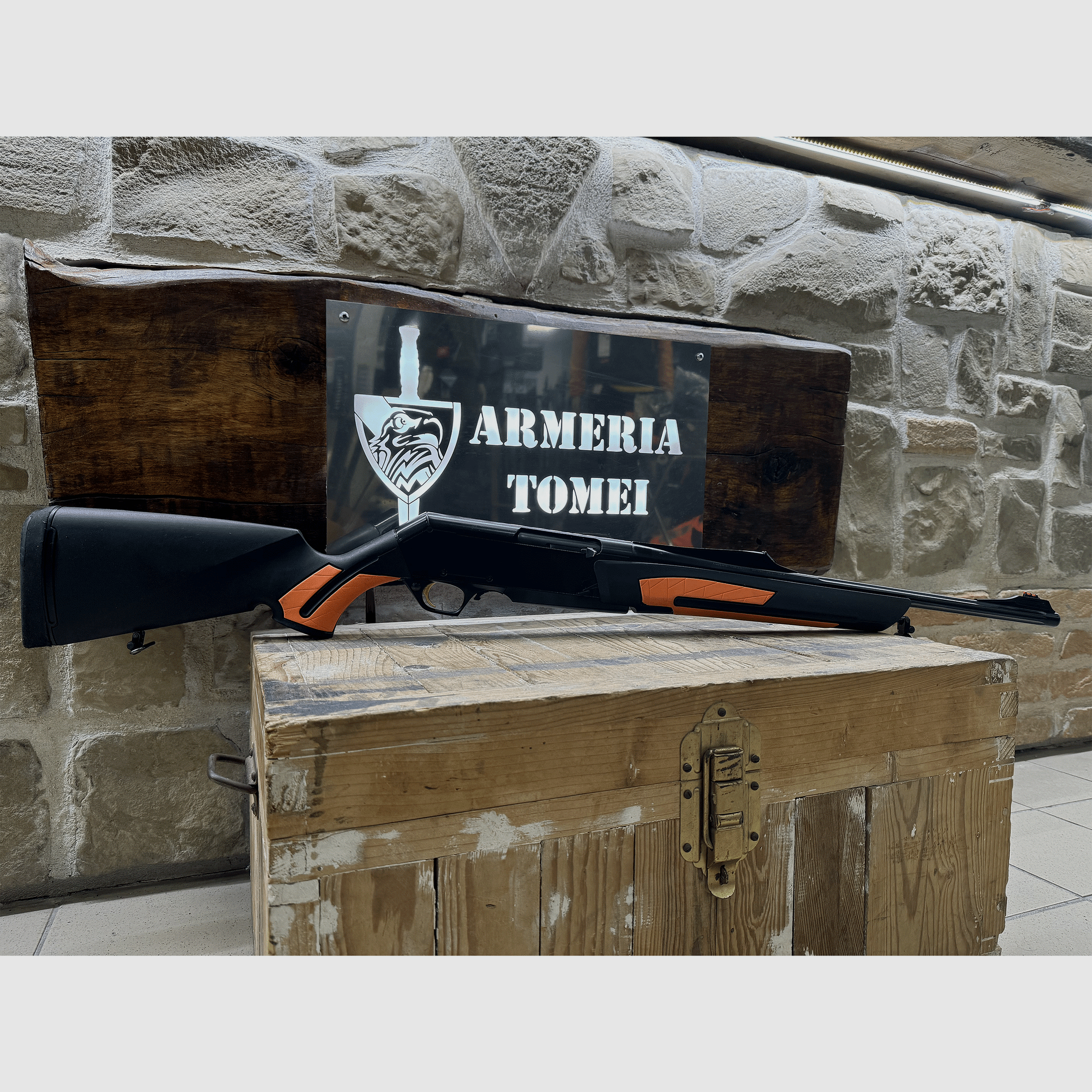 USED – RIFLE – BROWNING LONG TRAC TRACKER cal. 30-06 SPRG, image 1 of 5