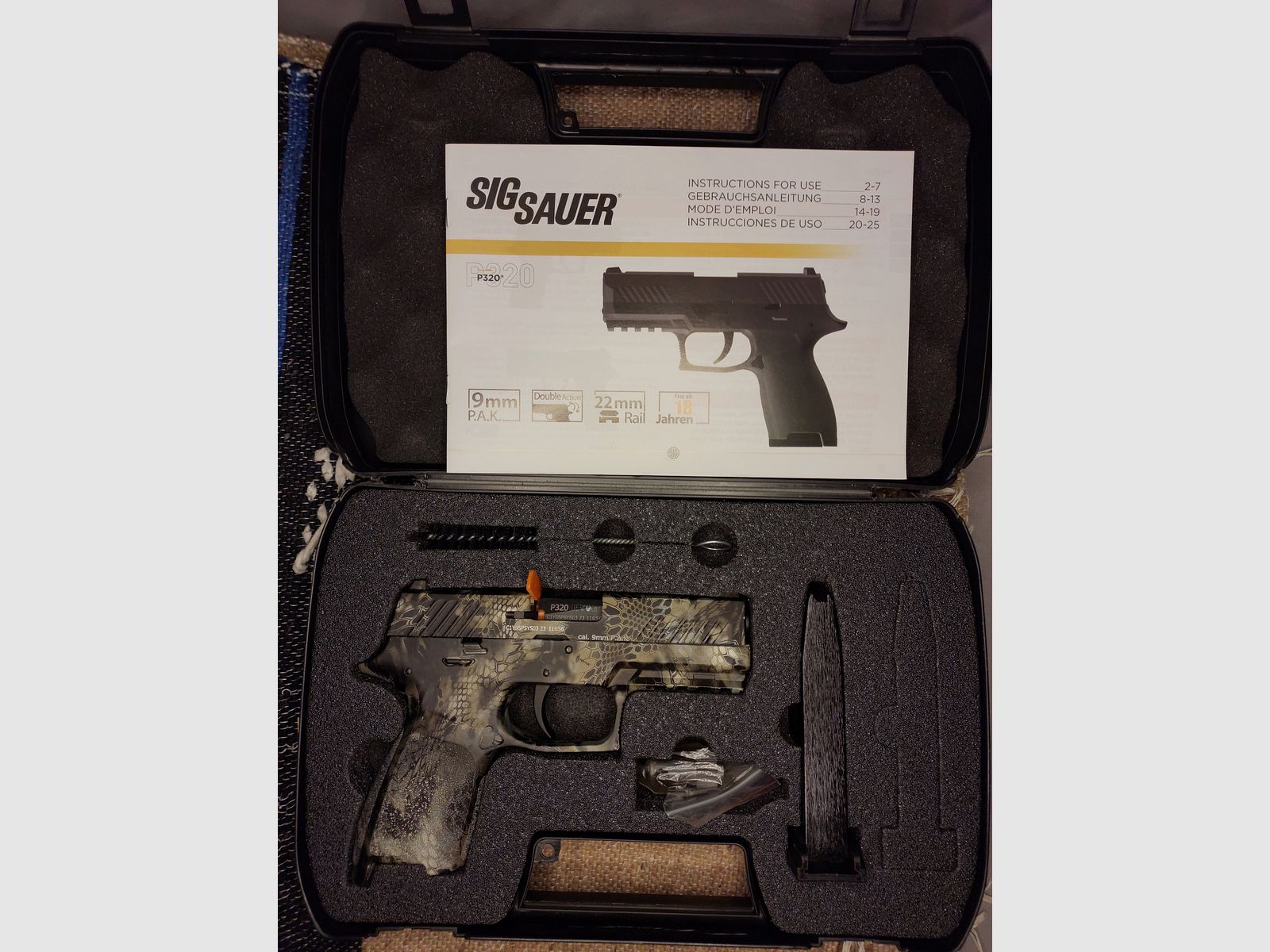 Sig Sauer P320 Cobra Tan (PTB 1038) Schreckschusspistole NEU im originalen SIG-Koffer (PTB 1038)