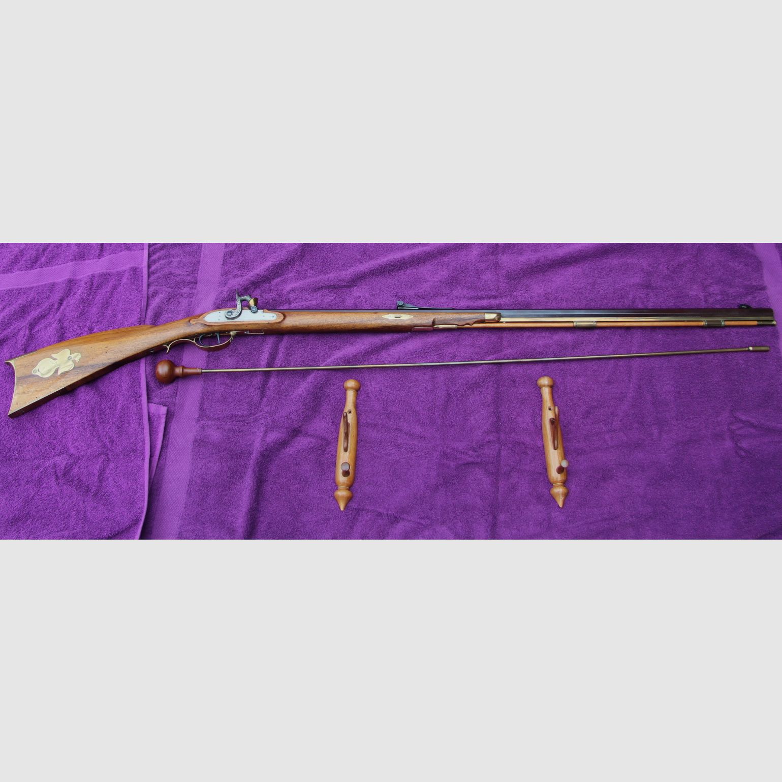 Plainsman Rifle Cal. 45 Pedersoli muzzleloader