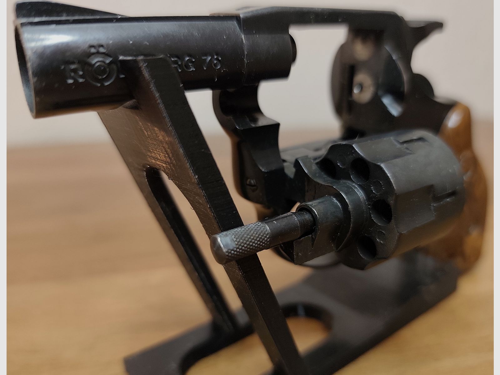 Röhm RG 76 Revólver Calibre 6mm PTB 140/2