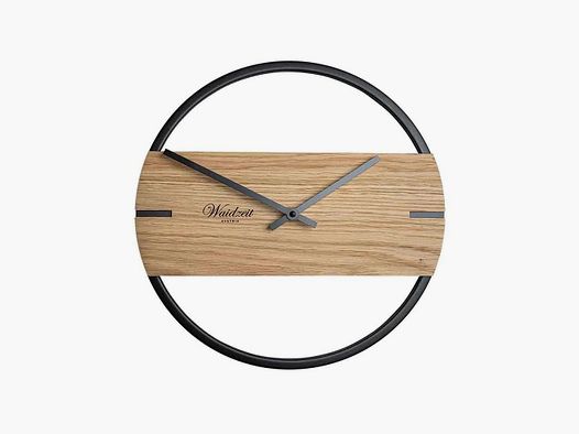 Wanduhr Novum aus Eichenholz
