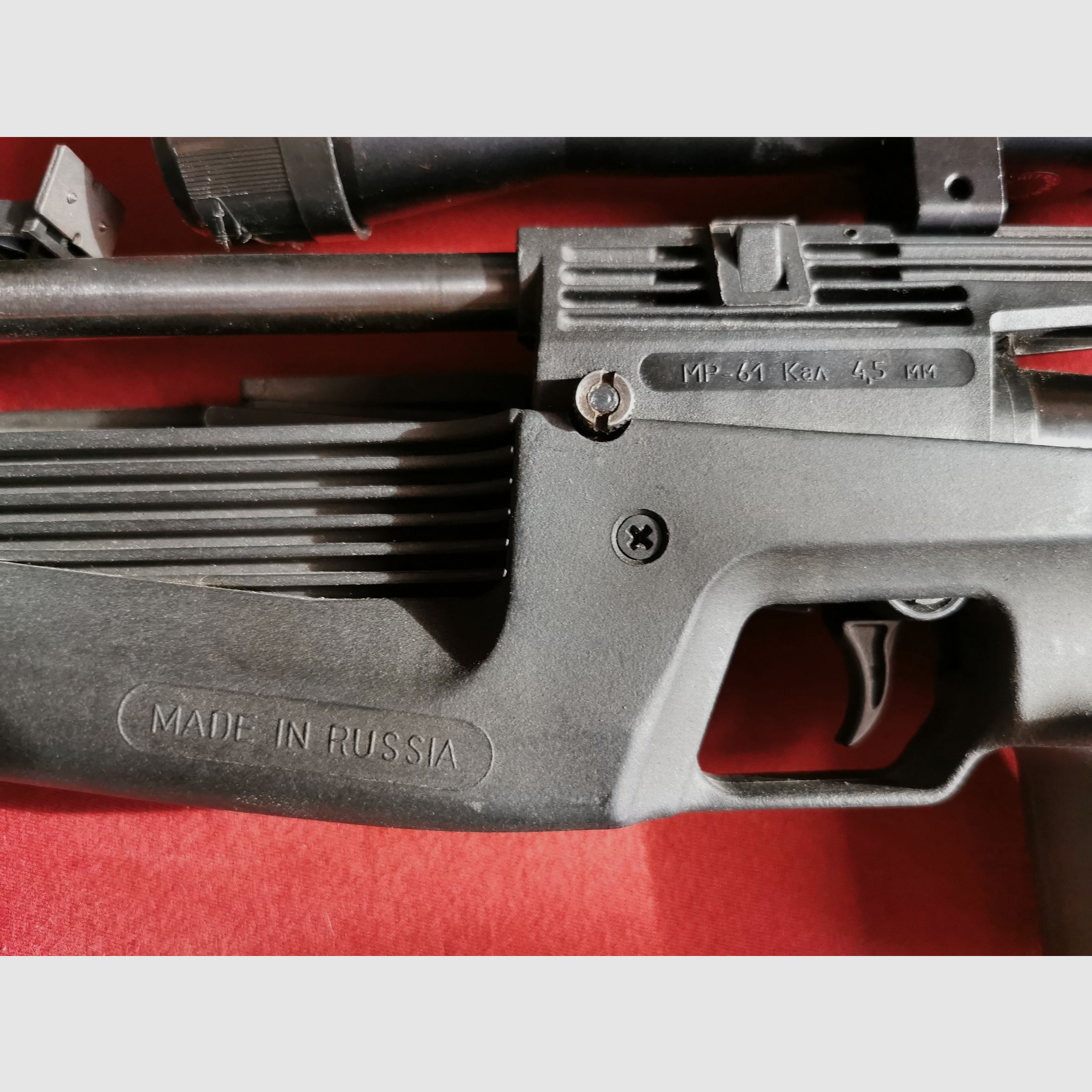 Baikal MP 61 IJ 61 Seitenspanner Luftgewehr 4.5 mit Magazin