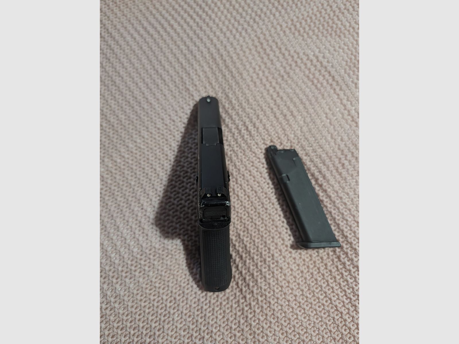 Glock45 Gen5 met magazijnen, afbeelding 4 van 6