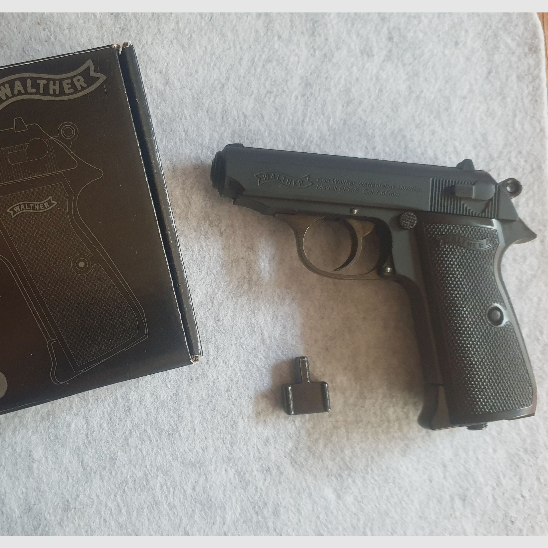 Walther PPK/S CO2-pistool met blowback 4,5 mm BB