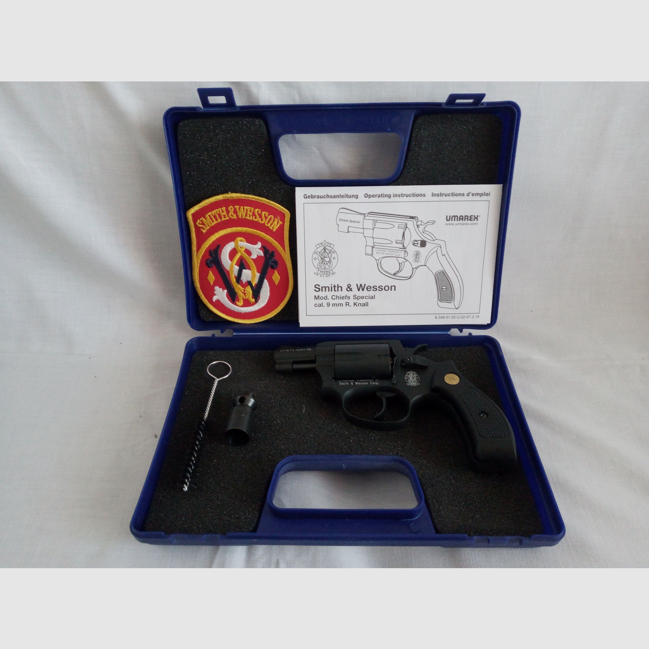 Smith & Wesson "Chiefs Special" / revolver SRS / cal. 9mm R.K. / brunito