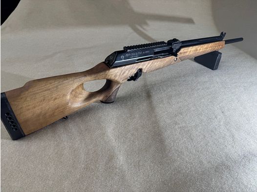 Self-loading Molot Vepr Super in caliber .308 Win.