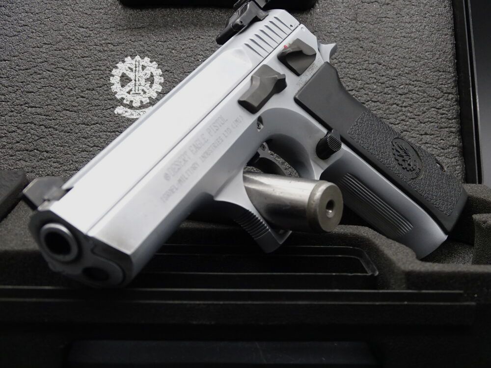 IMI Desert Eagle / Baby Eagle Kaliber 9mm Luger Bj 2002	 Baby Eagle
