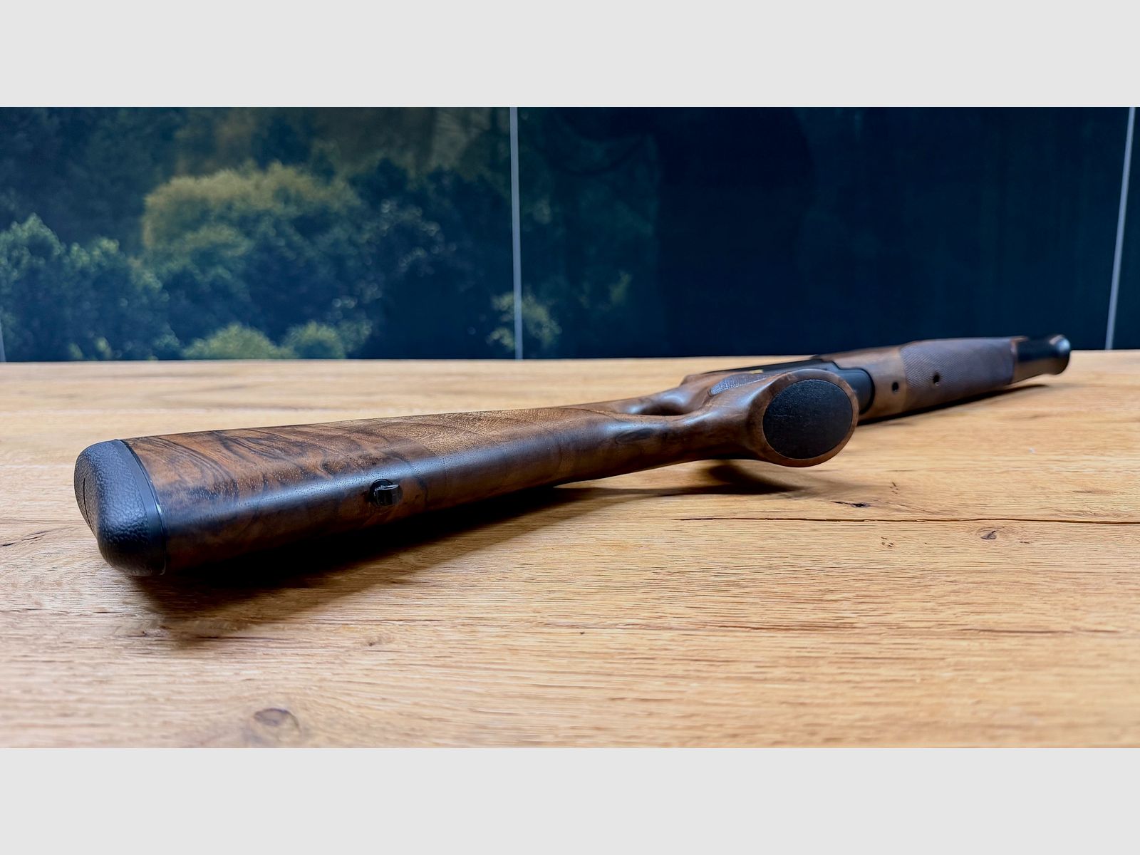 Blaser R8 Success Schäftung / Holzklasse 4 / R8 Logo in Gelb / top Holz absolute Gelegenheit