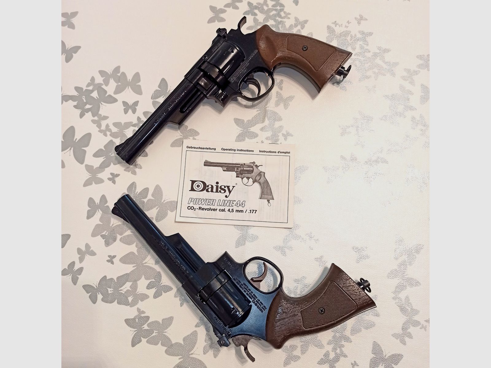 Vintage: 2 x CO2 Revolver "Daisy" Powerline 44 Diabolo 4.5