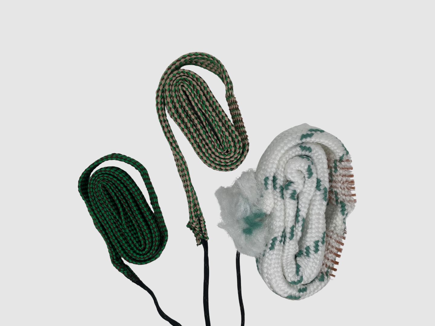 Run cleaning cord with integrated bronze brush