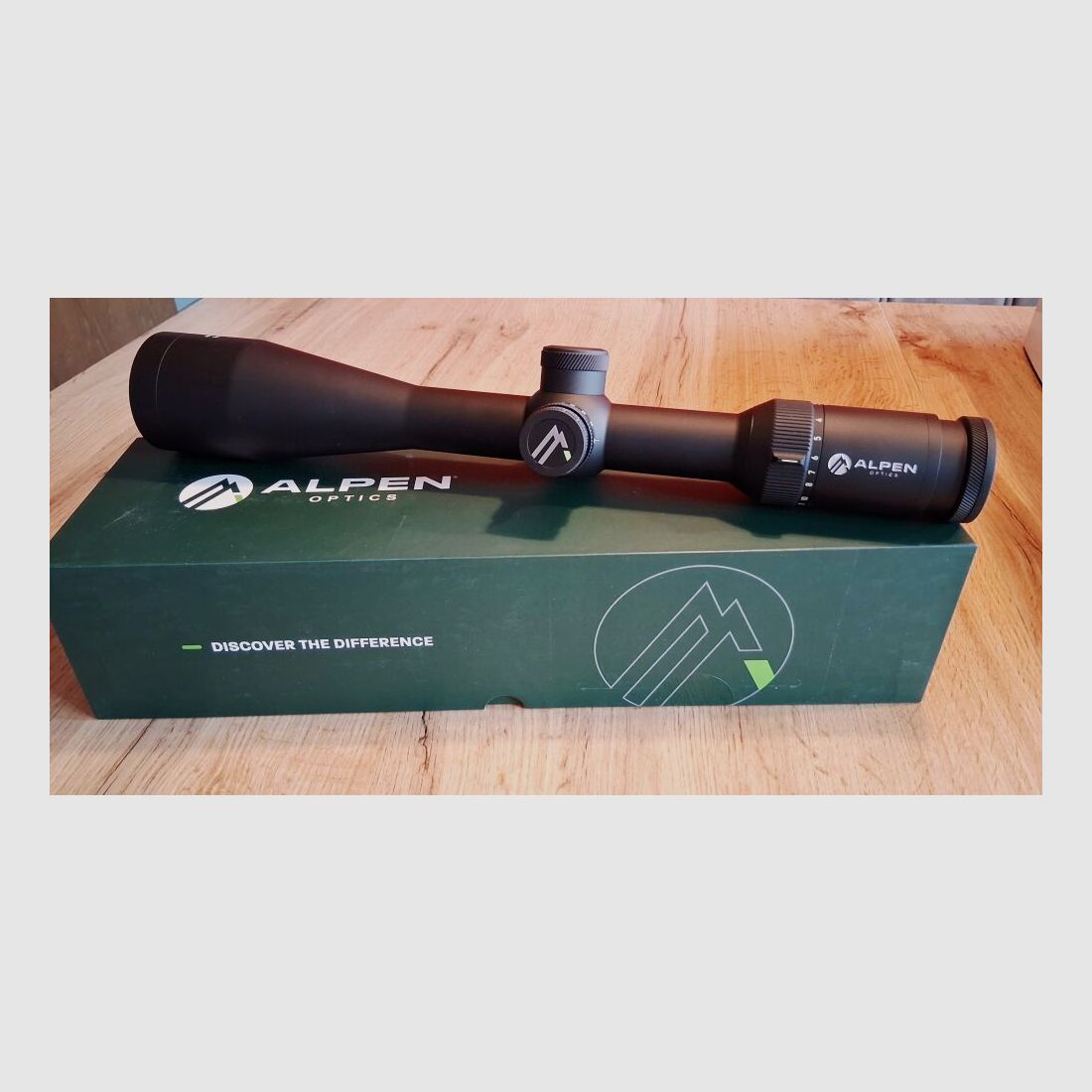 Alpen Optics Apex XP 2.5–15 x 50 Abs. 4 .