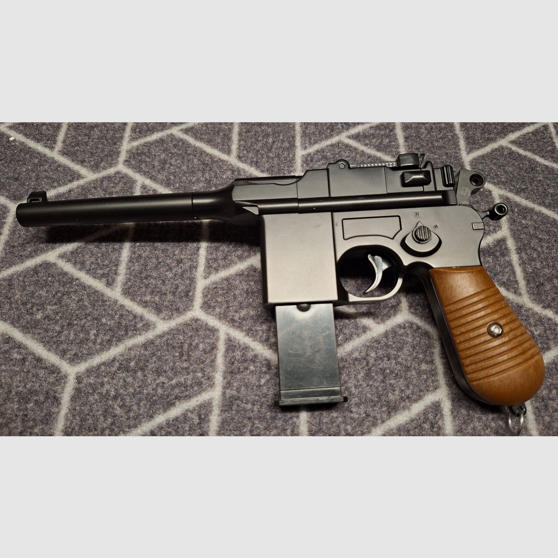 C96 / M712 Mauser Federdruck Airsoft - Neu!