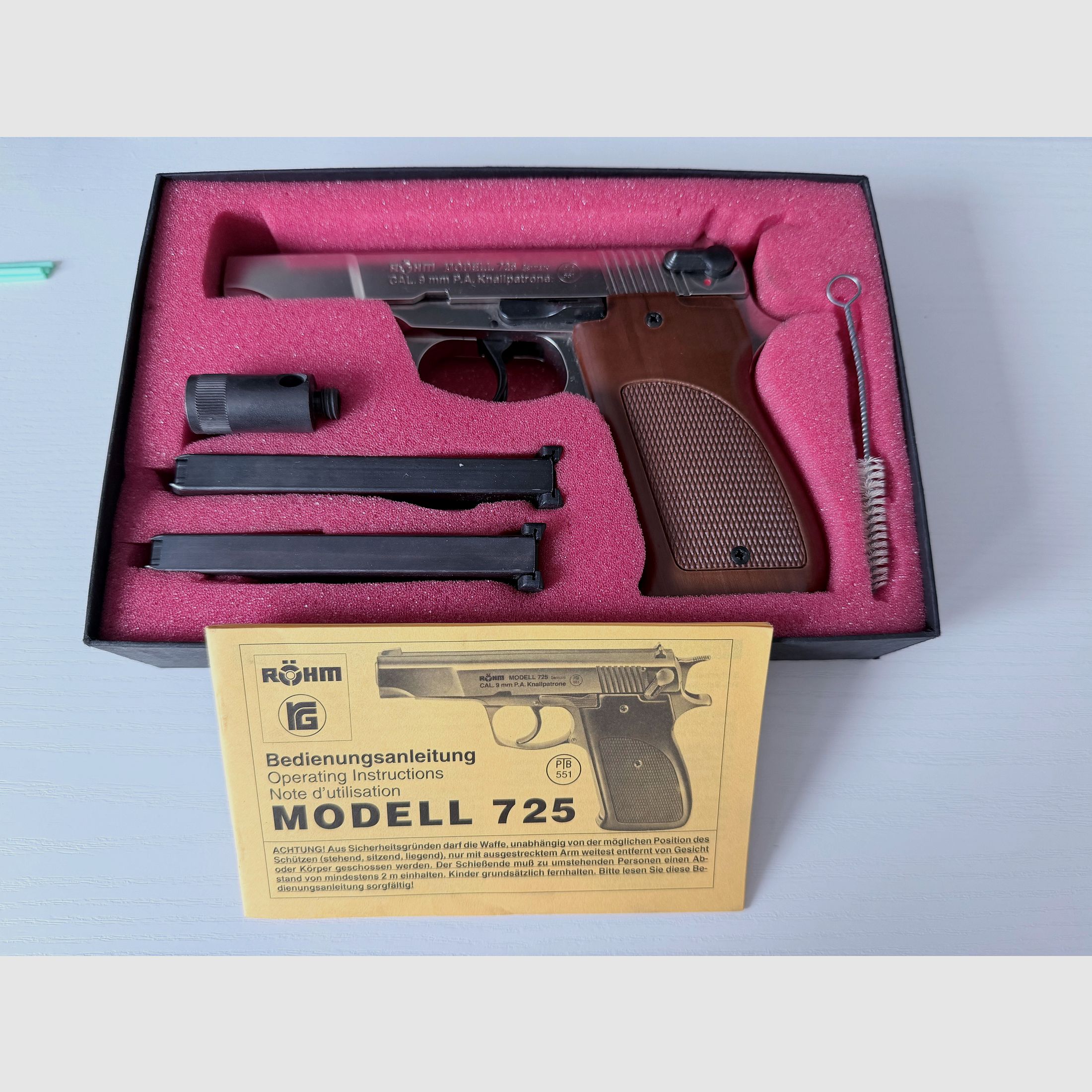 Röhm RG 725 9mm halbautomatische Knall & Gas drei Magazine in OVP