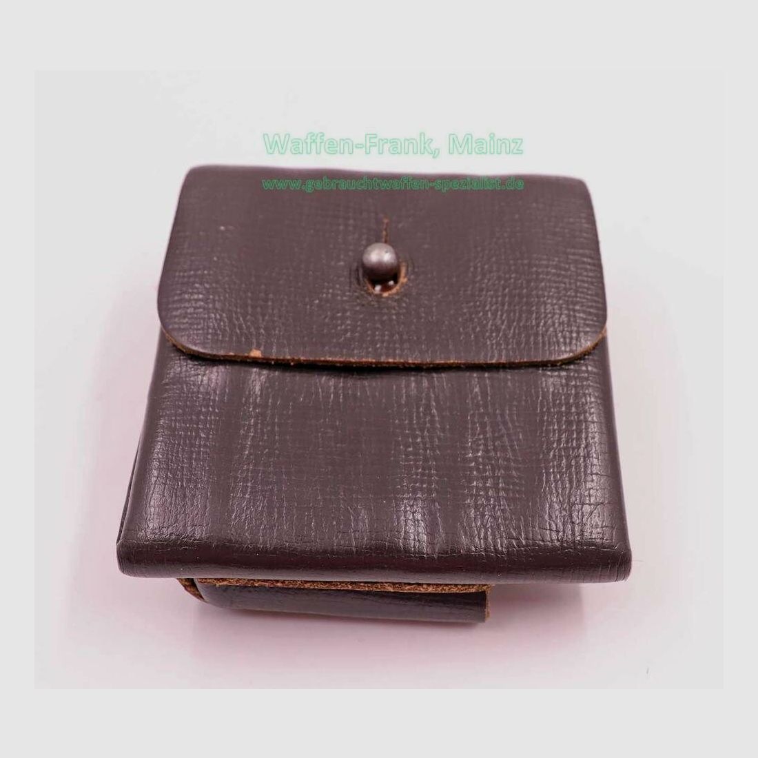 Manufacturer unknown leather cartridge case