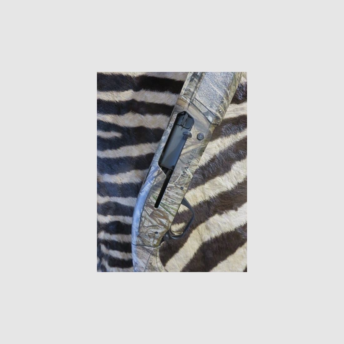 BROWNING Maxus Camo Duck Blind Flinte Kal. 12/89 Lauf 76 cm 5 Chokes – Waffenkoffer, Bild 5 von 10