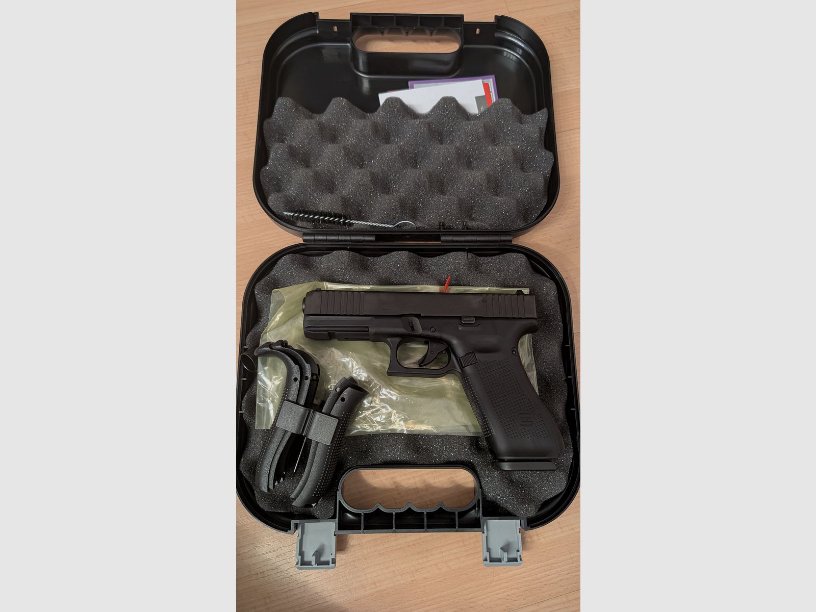 Glock 17 Gen 5 Stahlverschluss 9mm PAK