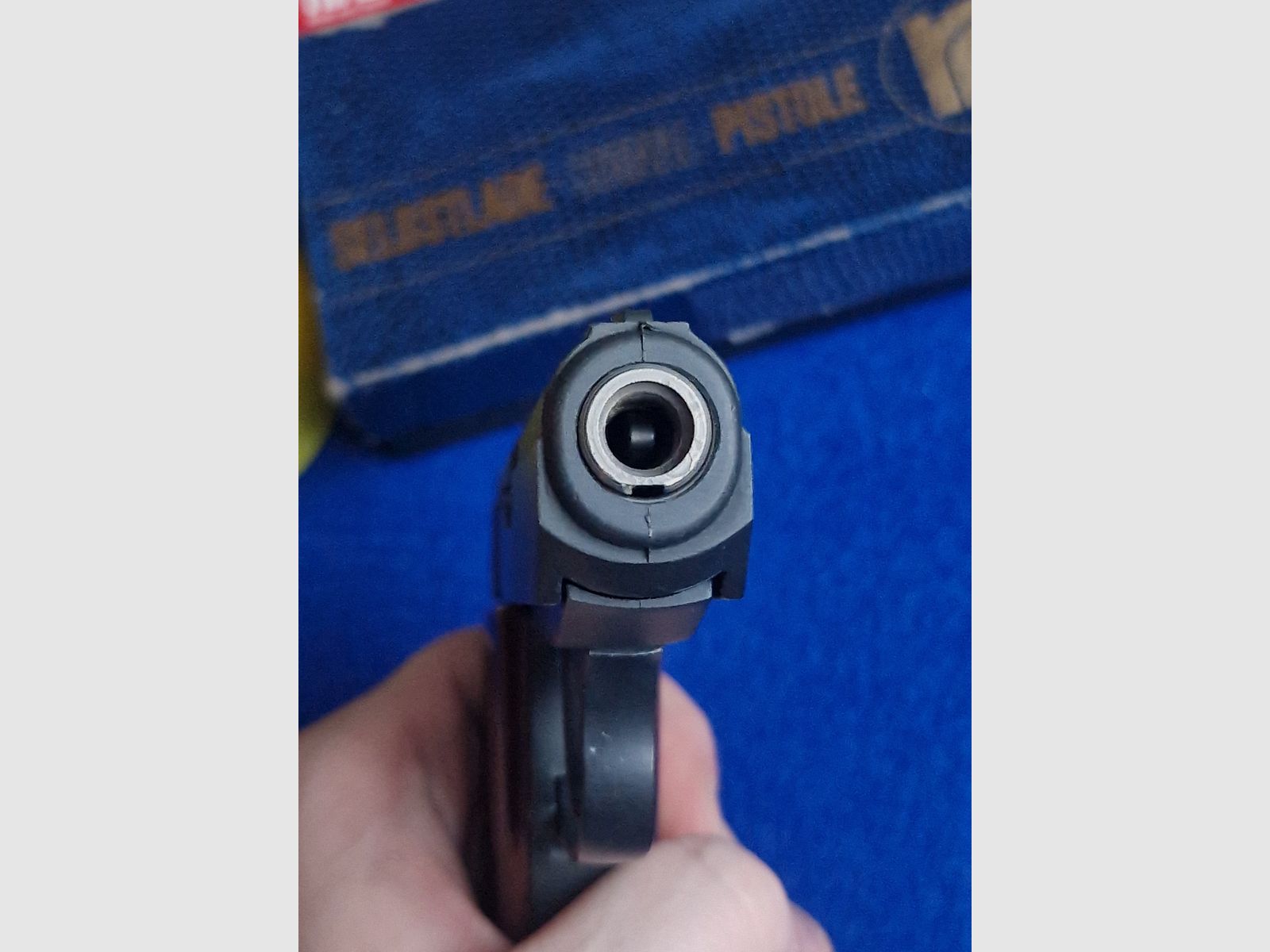 Röhm RG 90 pistol in caliber .315k with a can of blank cartridges ammunition starting shot New Year's Eve