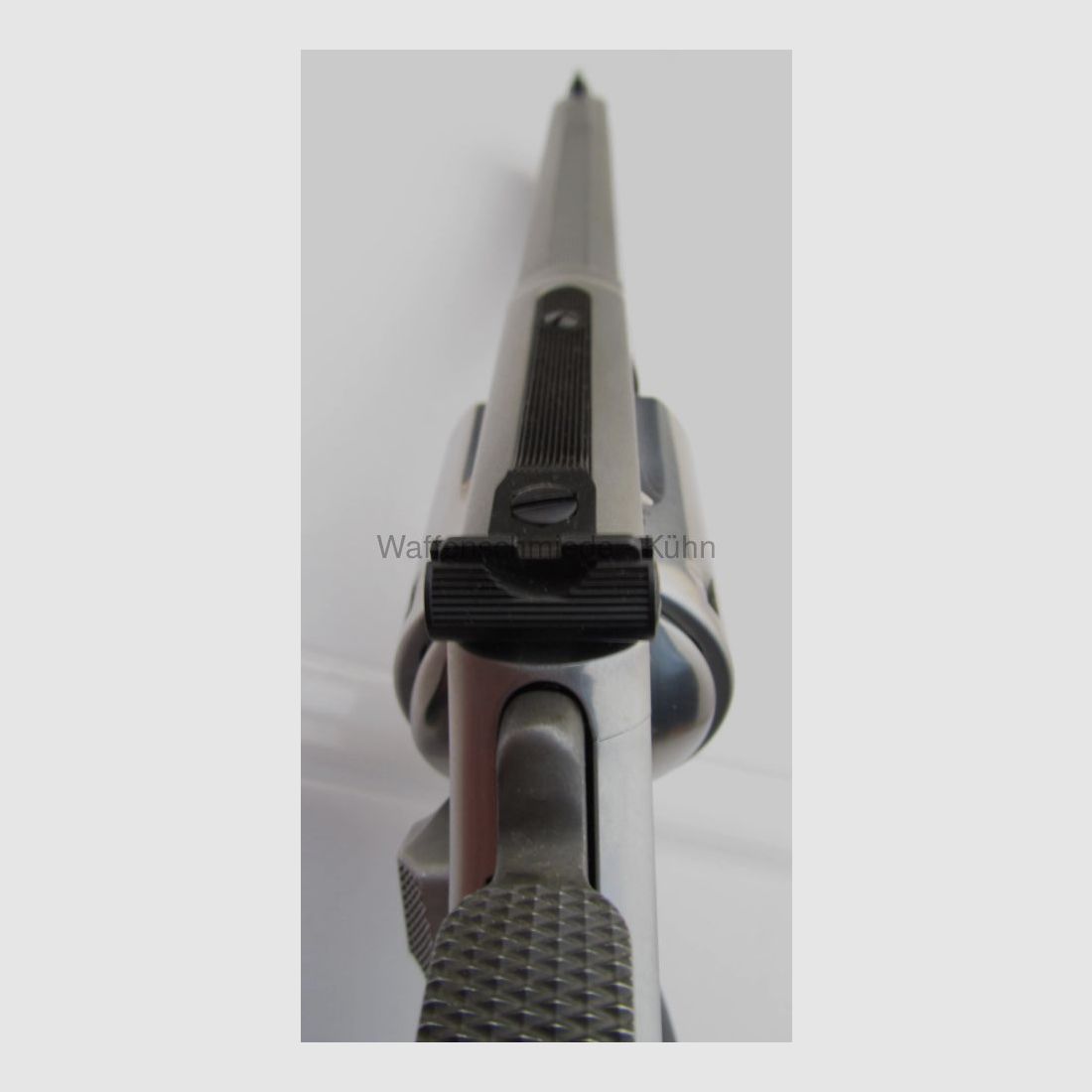 Smith & Wesson 617