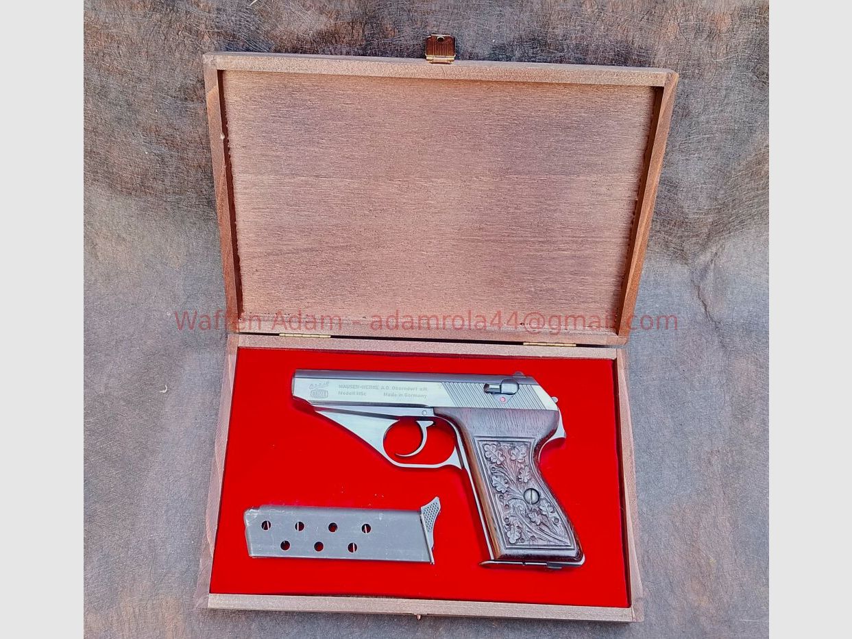 Mauser HSc m. Eichenlaubgriffschalen