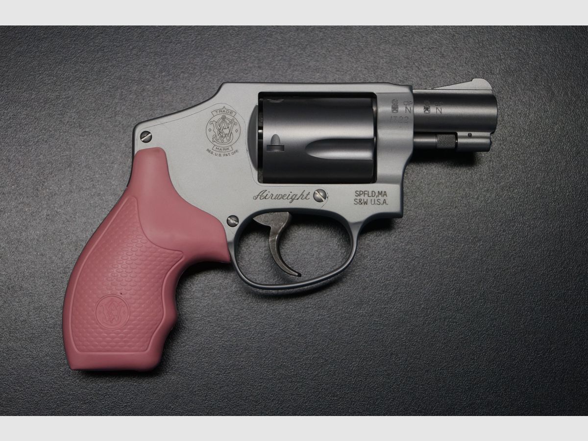 Smith & Wesson Mod. 642 Airweight Pink Grips, Bild 1 von 5