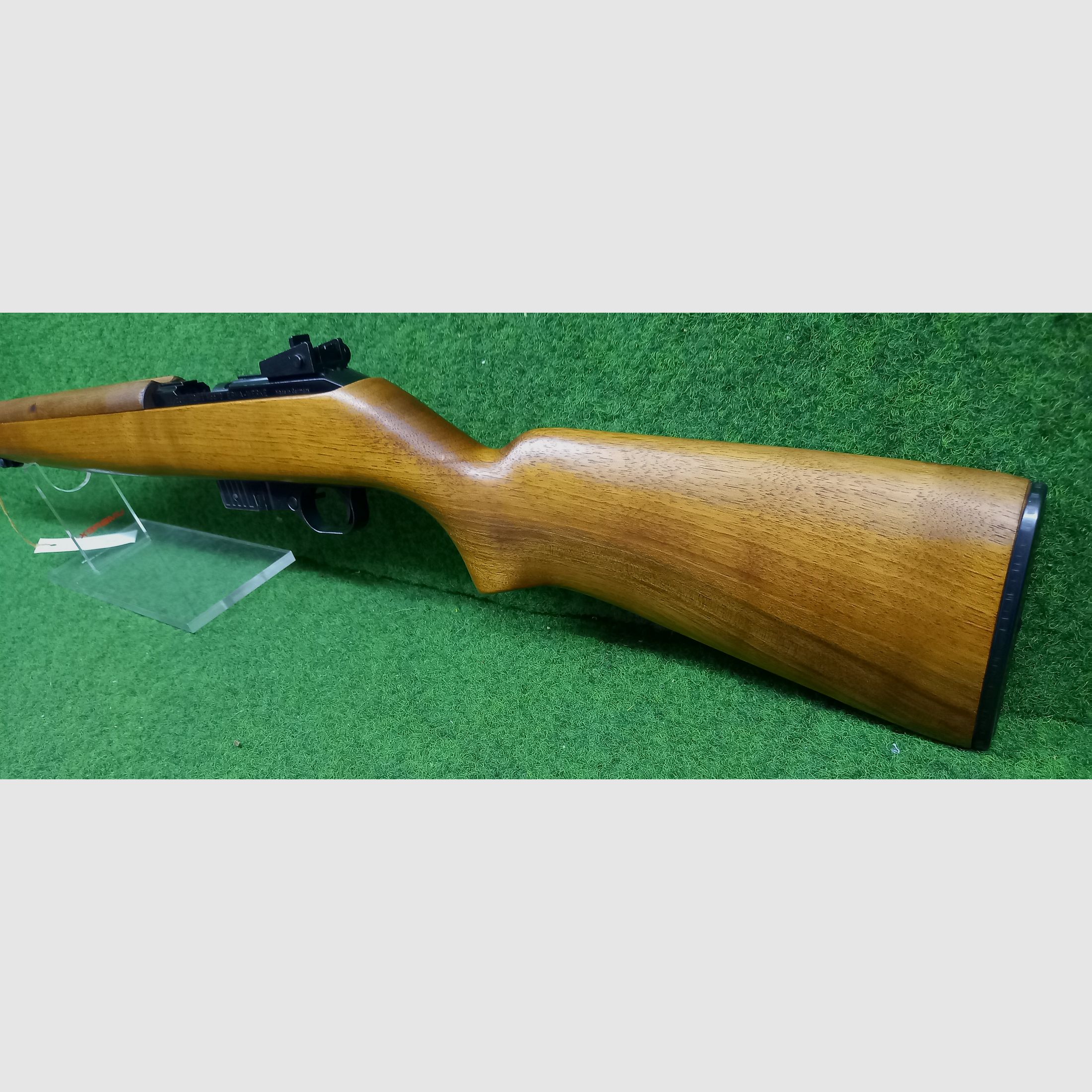 carabina semiautomática ERMA EGM1 de 1970 en calibre .22Lr