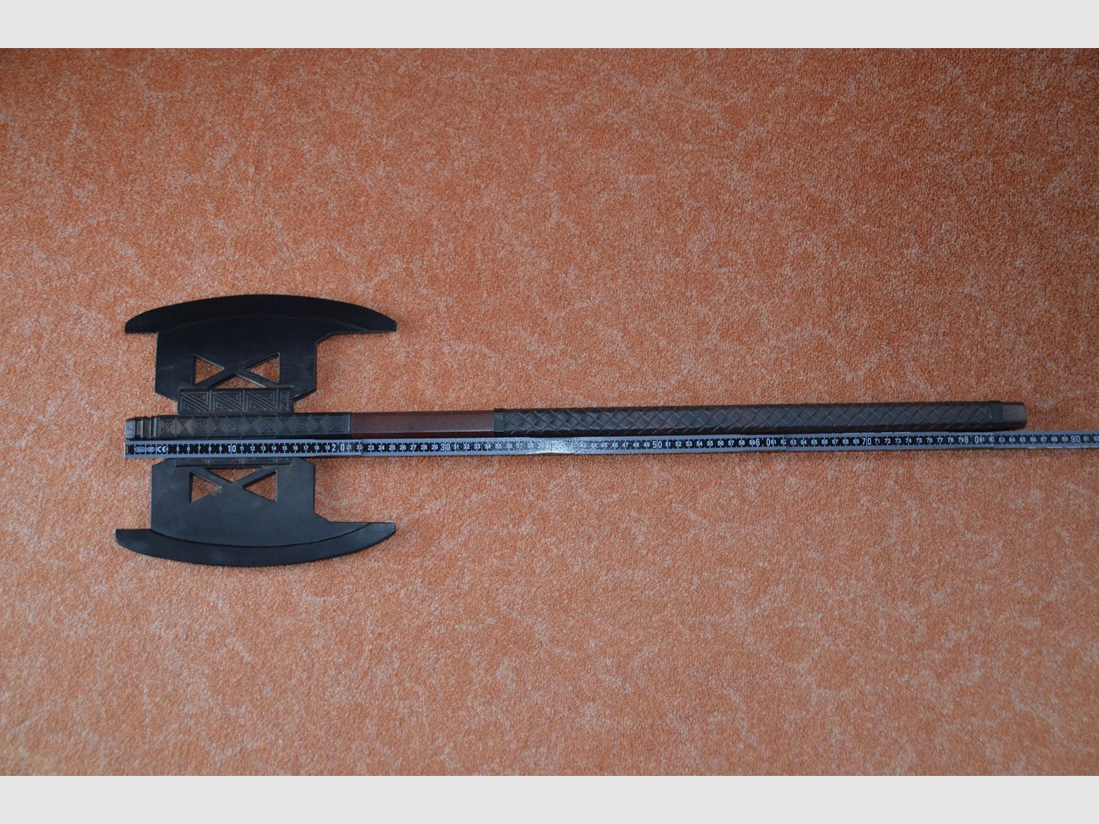 Der Herr der Ringe, Axt von Gimli, The Noble Collection