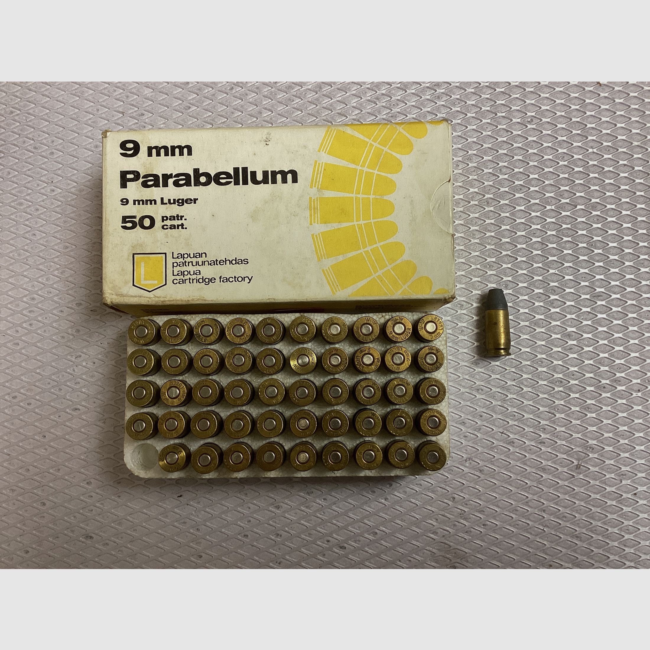 50 selbstgeladene 9mm Parabellum