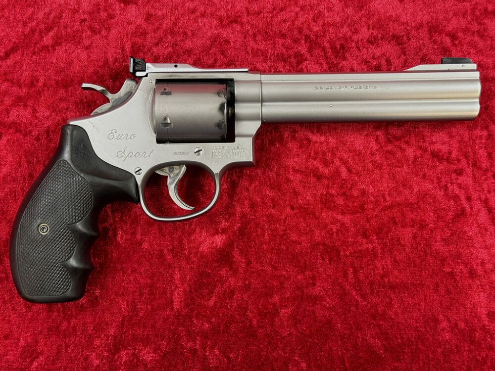 Smith & Wesson 617-1 Euro Sport