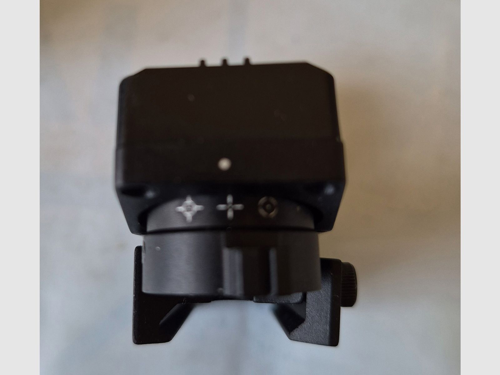 Feyachi red dot sight,