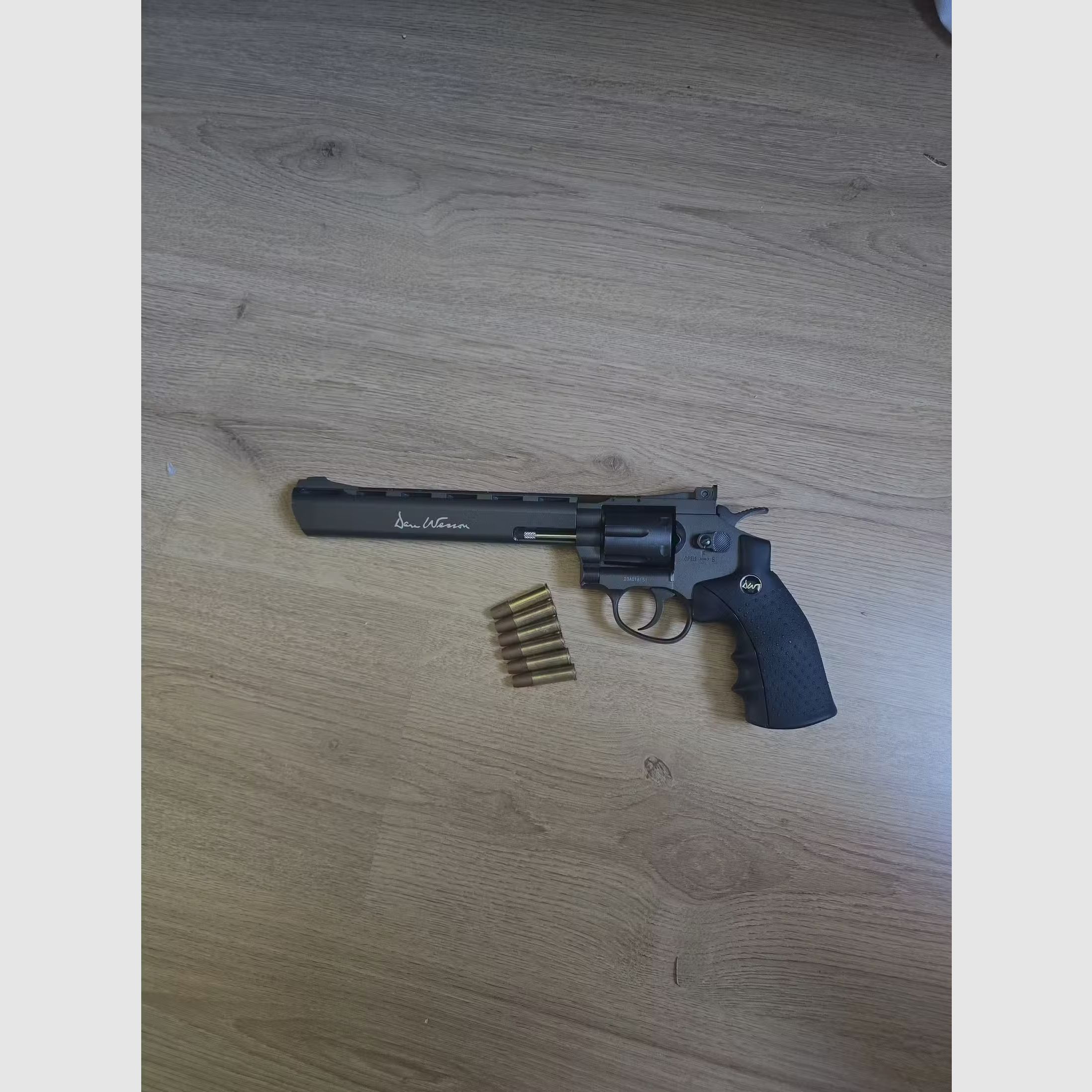 ASG Dan Wesson 8 Zoll 4,5mm CO2 Revolver