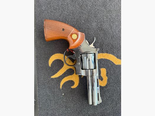 Rewolwer Colt Python blue 4
