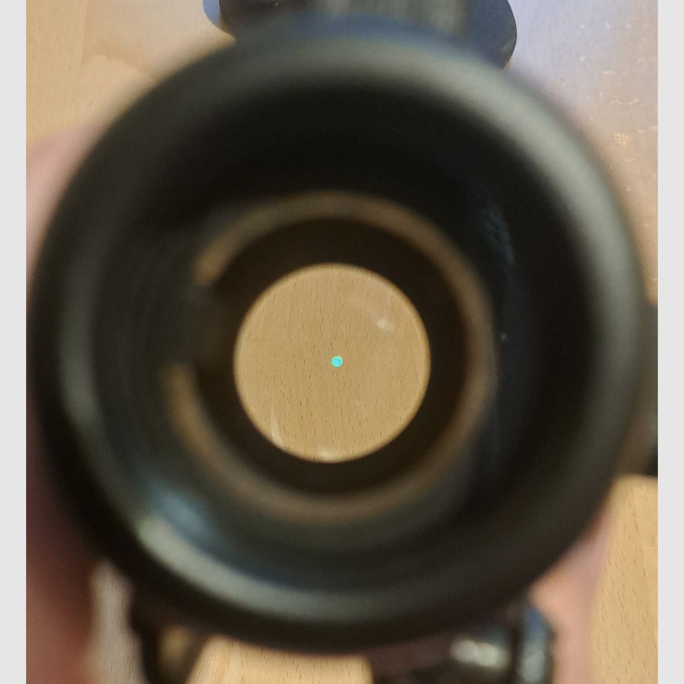 Aomekie Softair Red Dot Visier für 11mm/22mm Schiene Leuchtpunktvisier Rotpunktvisier mit Schutz und Tactical 3 Reticles für Jagd Softair und Armbrust Schussfest