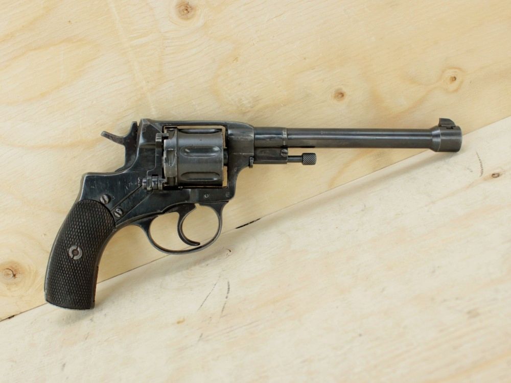 NAGANT-revolver cal. .22 LR, afbeelding 1 van 4