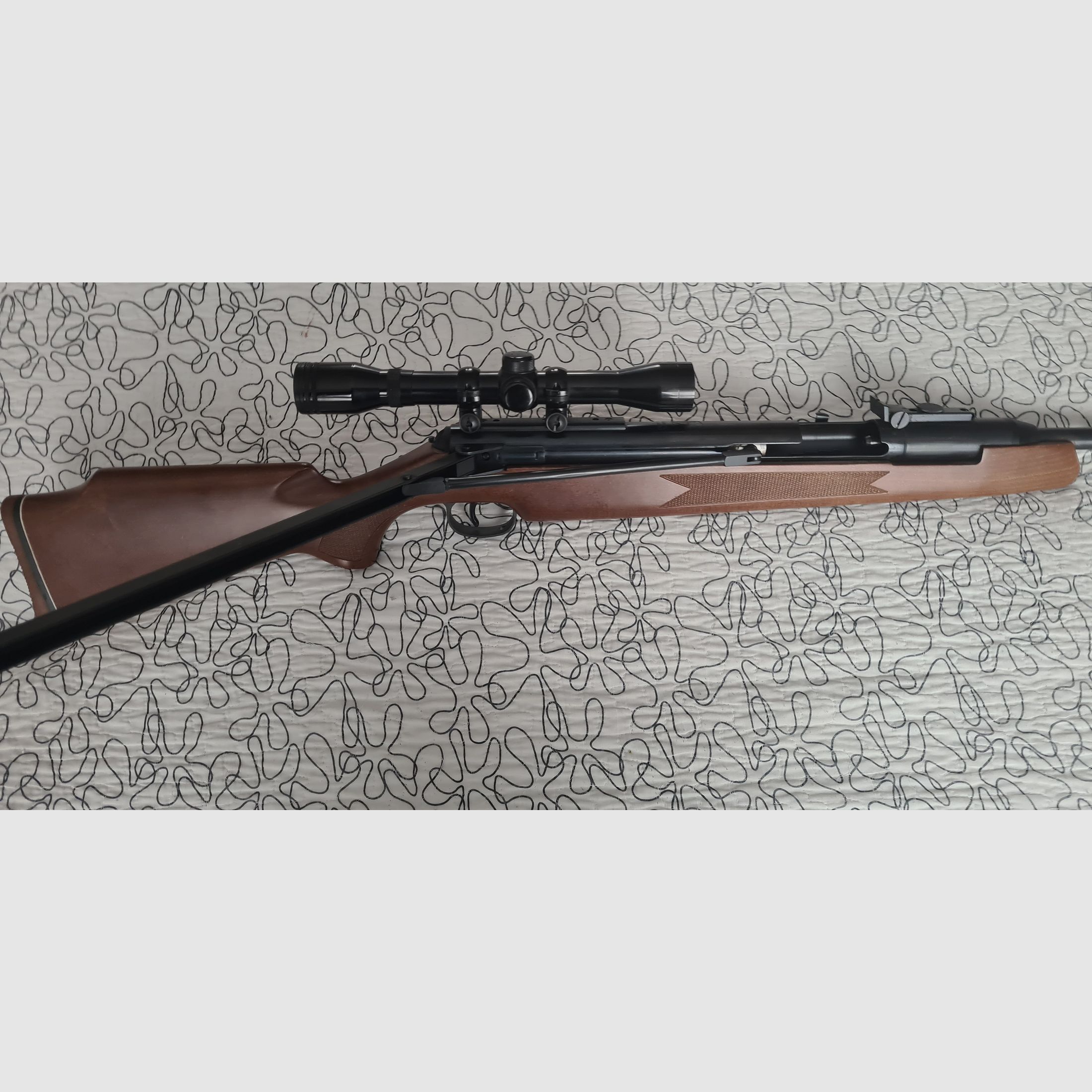 Diana 48 / 52 F-Version Seitenspanner – sehr guter Zustand – mit ZF & Tasche