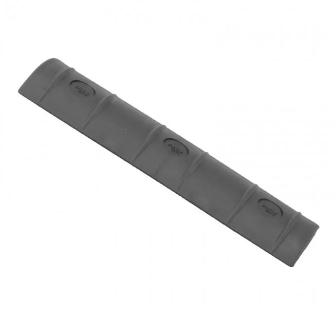 Picatinny-Abdeckung Full 15 ERGO Grips schwarz, 15 Slots, vollständige Abdeckung