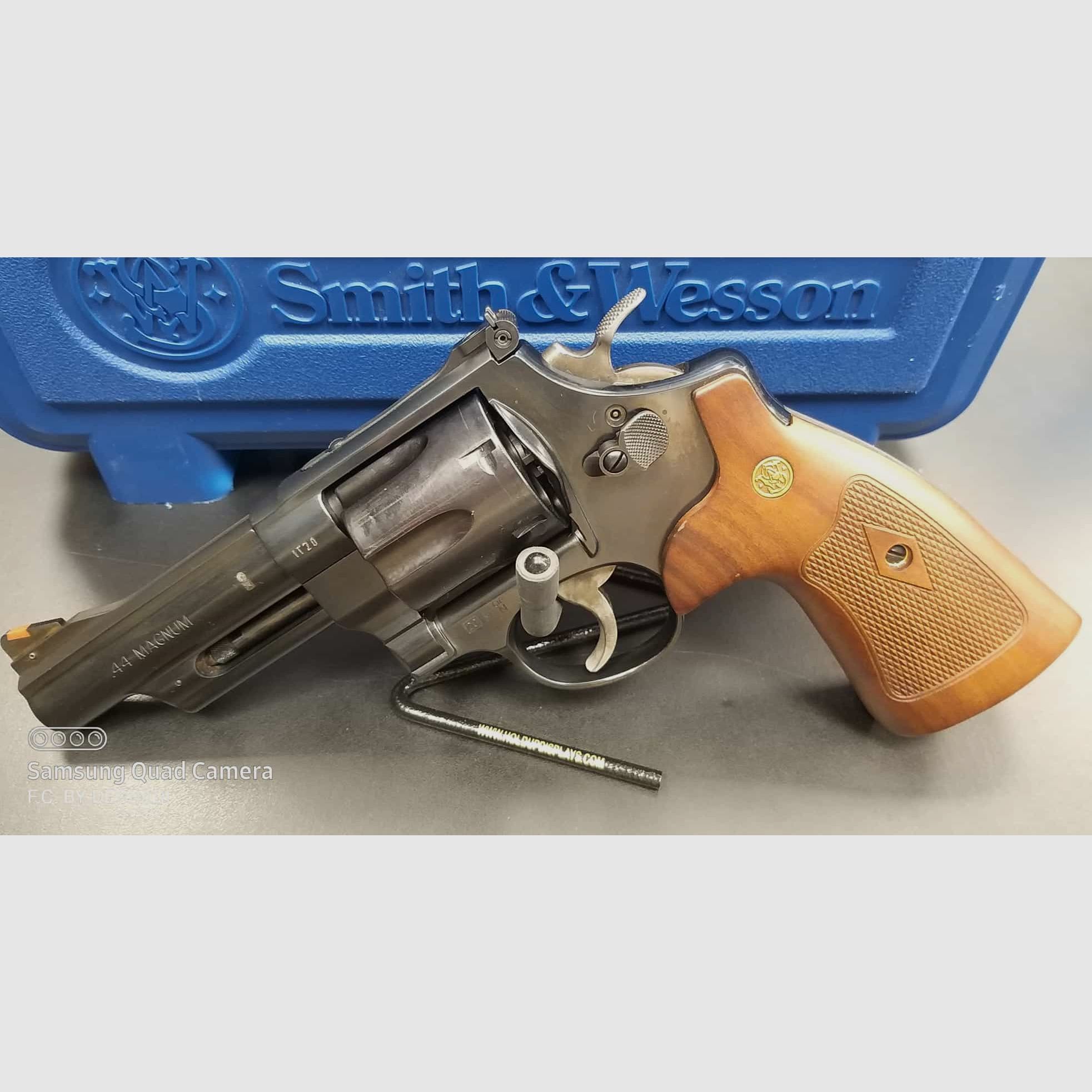 SMITH & WESSON MODEL 29-10 CALIBRE 44 MAGNUM, image 5 sur 5