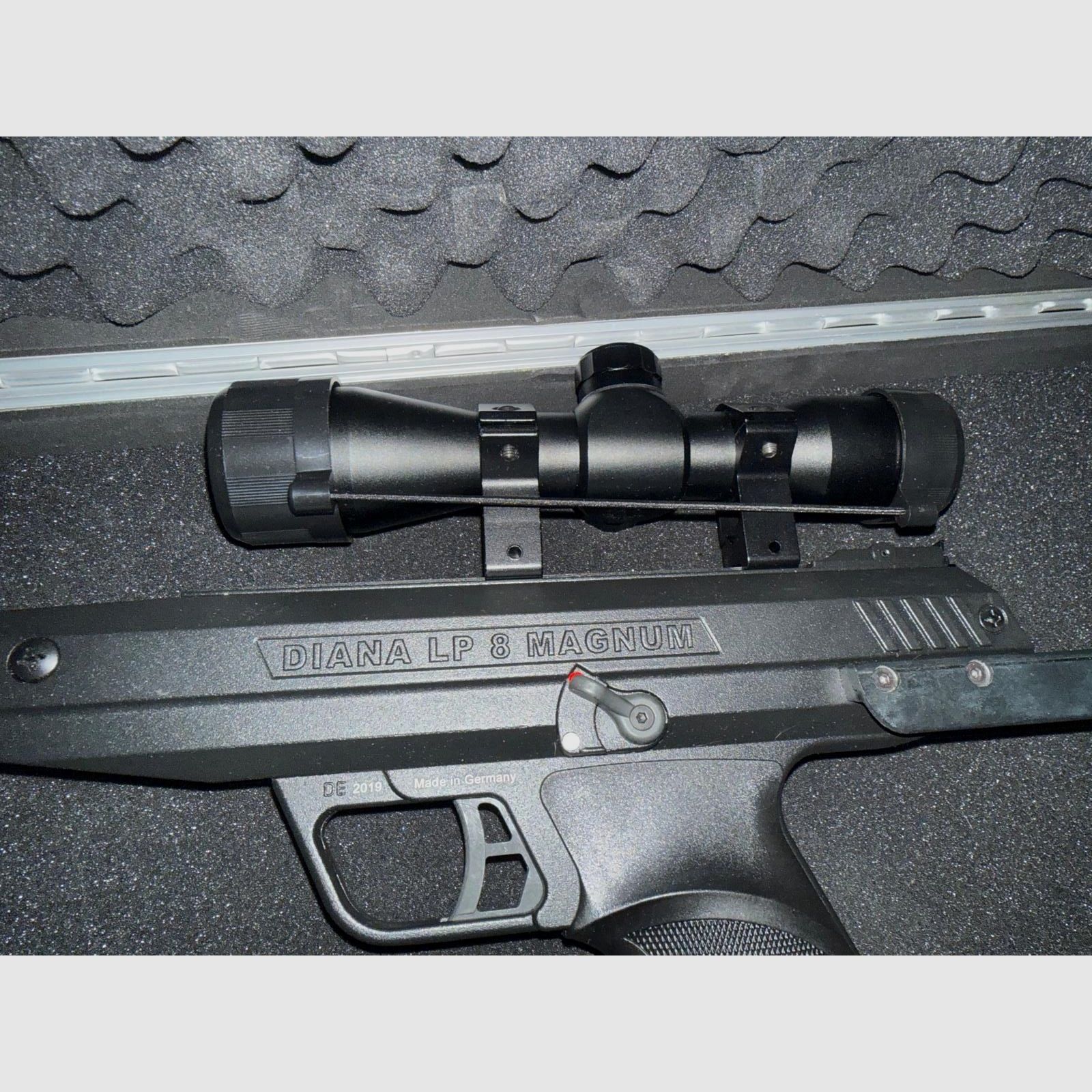 Diana LP8 Magnum Tactical avec mallette et scope, 4.5 mm et max. 7,5 Joule, donc libre à partir de 18 ans