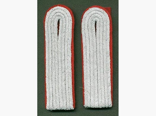 Paar Schulterstücke Leutnant Artillerie Wehrmacht Repro !!!