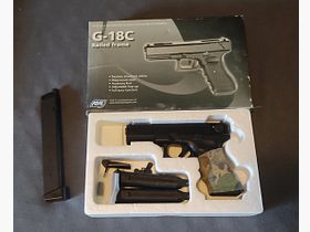 Glock 18C GBB - G18C inkl. Magazinen, Roni Kit und Visier 