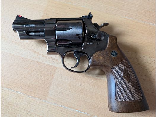 Smith & Wesson M 29 Revolver/  44 Magnum  CO 2 /  4,5 mm BB - Frei ab 18