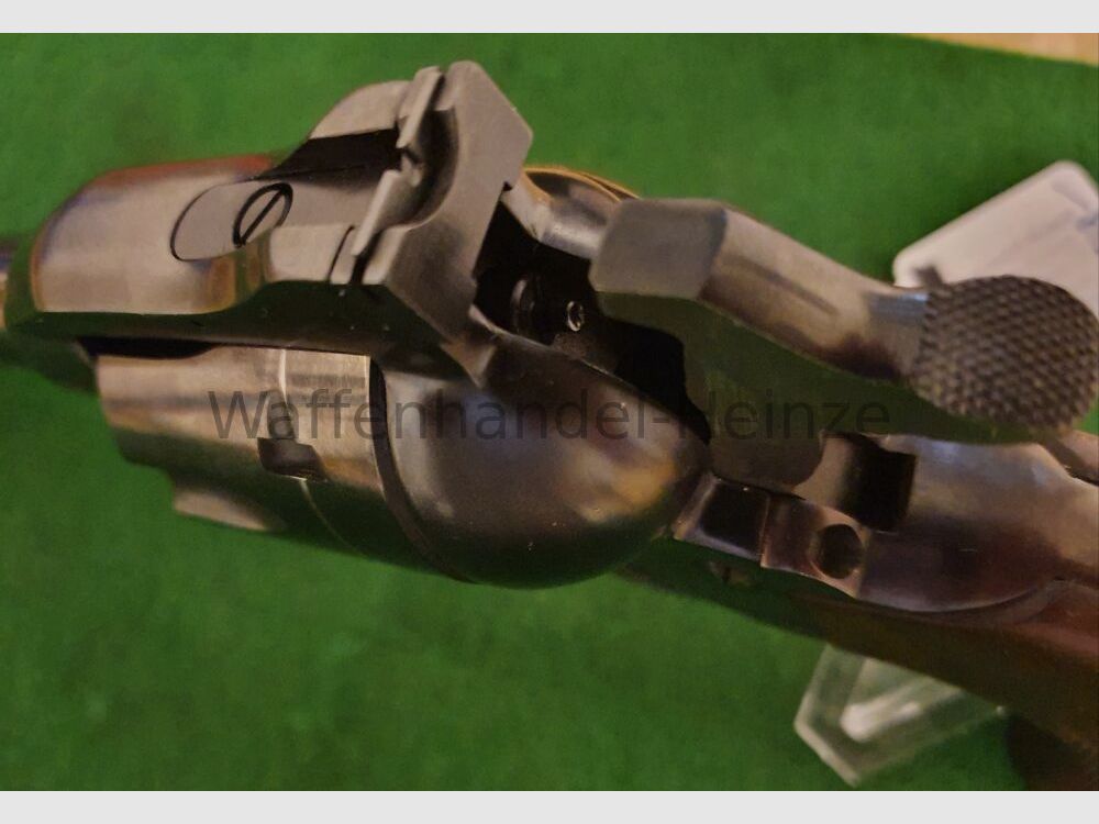 Sauer & Sohn Sixshooter