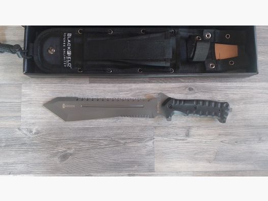 BlackField Machetenmesser Hammer mit Nylonscheide - Unbenutzt